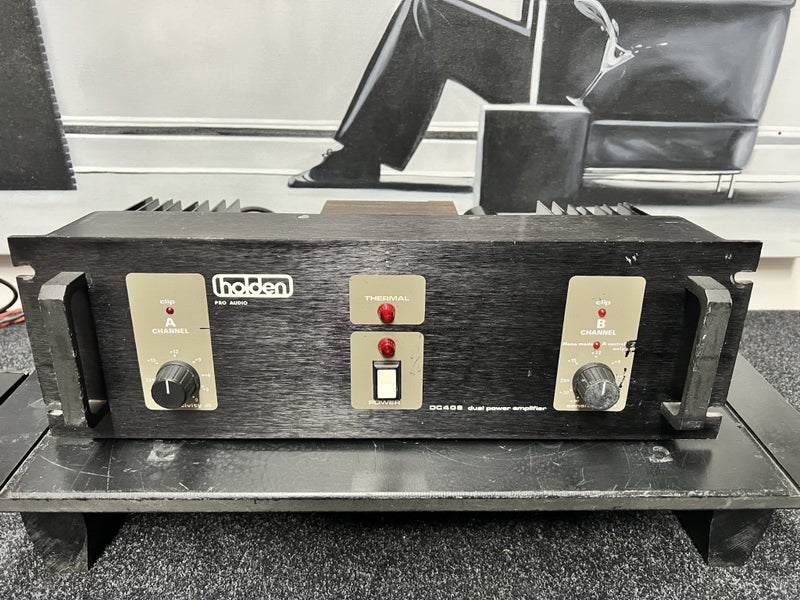 Vintage Holden Power Amp DC408 Carousel 1