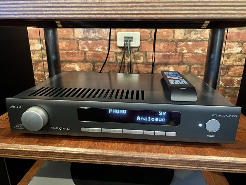 ARCAM - Integrated Amplifier SA10 Carousel 1
