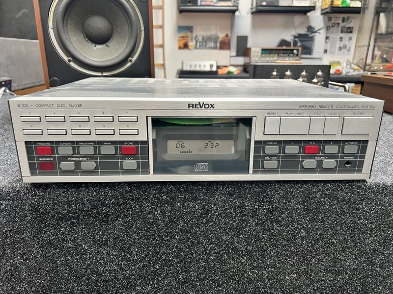 Vintage Revox Cd Player B255 Carousel 1