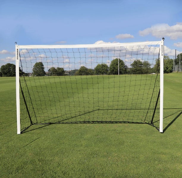 Kickster Football Goal 8ft x 5ft (2.4m x 1.5m) Carousel 1