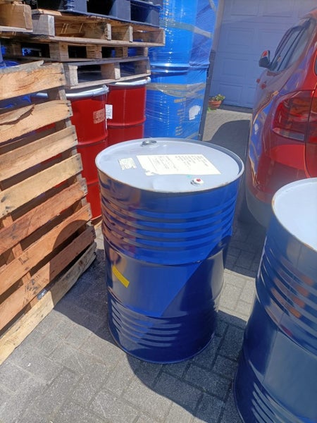 200 litre drums - almond oil Carousel 1