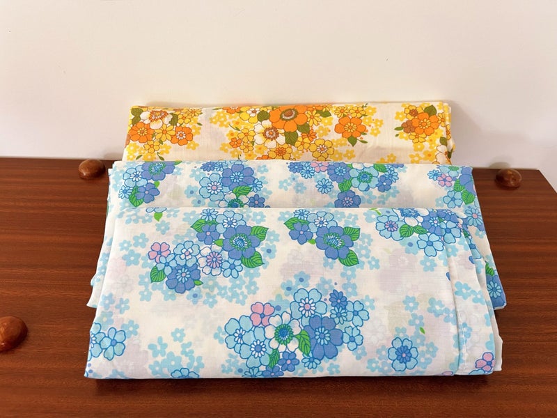 Vintage Retro Flower Power Single Flat Sheets X3 Carousel 1