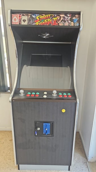 Arcade Machine – Street Fighter + Hundreds of Games Carousel 1