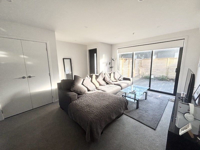 Taita, 2 bedrooms64736788667649113