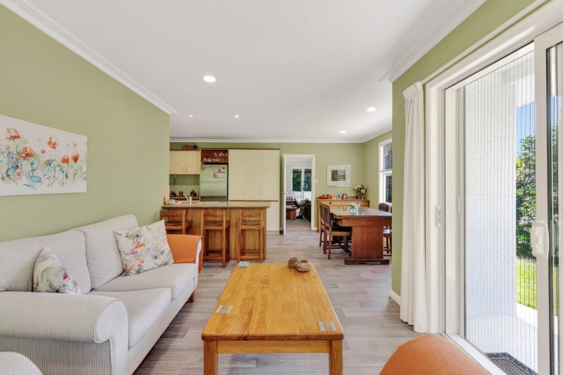 Space, Sun & Endless Potential on 943sqm64735887115649114