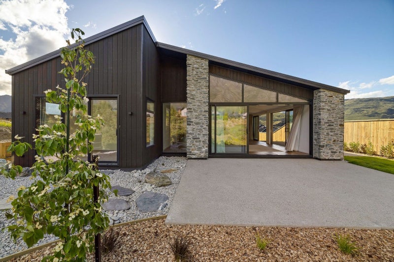 Jacks Point, 4 bedrooms64736175902339110