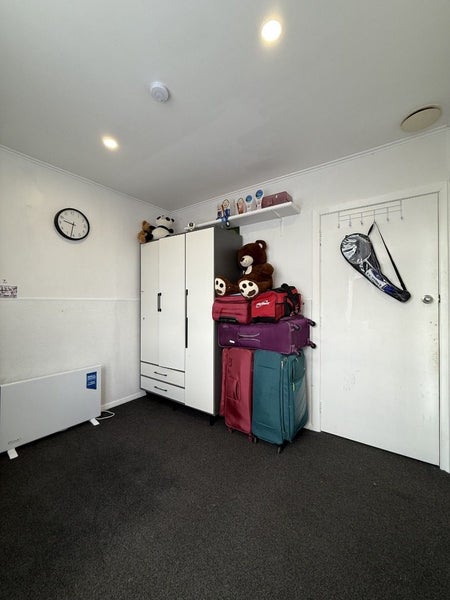 Trentham, 3 bedrooms64736588732931113