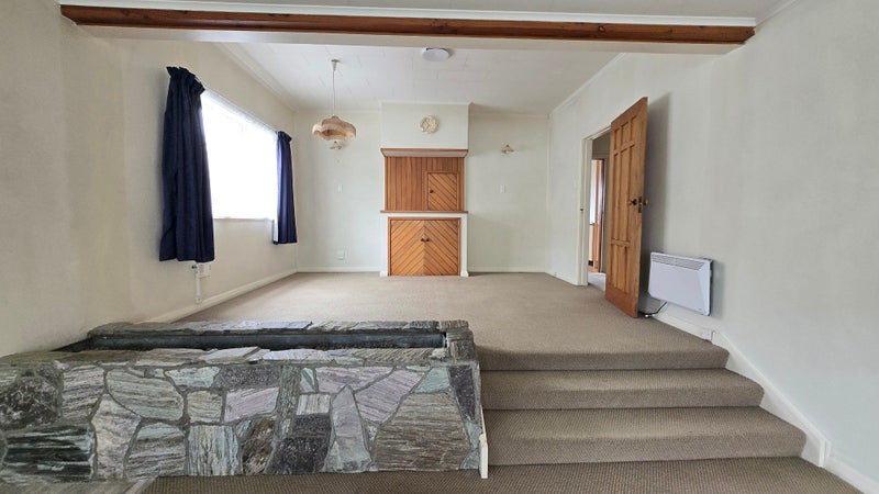 Lower Hutt, 3 bedrooms64736788615297114