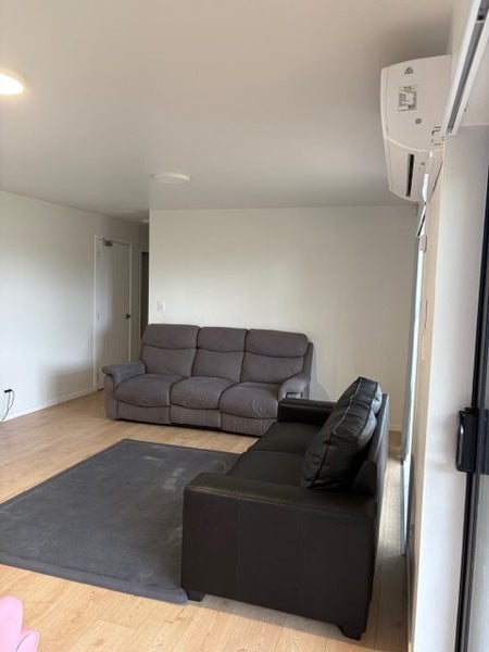 Silverdale, 2 bedrooms64736890794881113