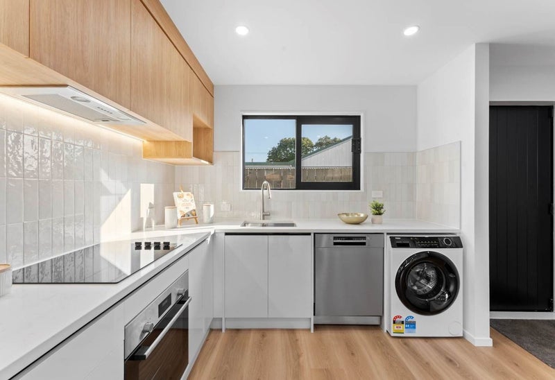 Otahuhu, 2 bedrooms64736890832003114