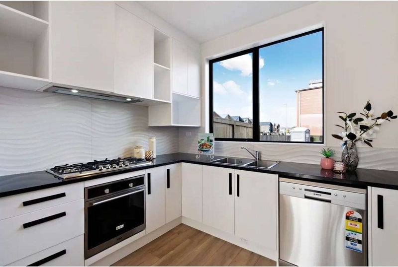 Takanini, 2 bedrooms64736890901891114