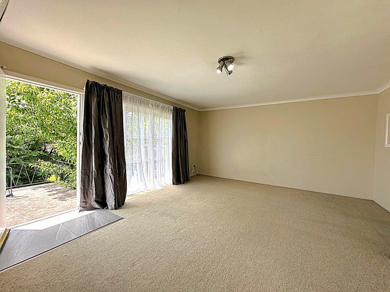 Panmure, 2 bedrooms64737348611585112