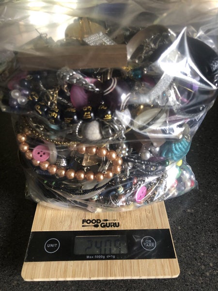 Huge bulk jewellery for wearing and craft 2.4 KG Carousel 7