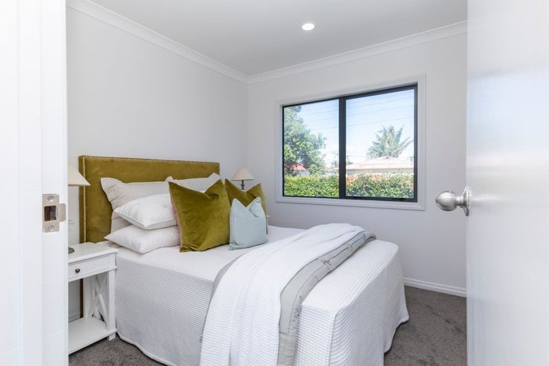 Onehunga, 3 bedrooms64738241797761113