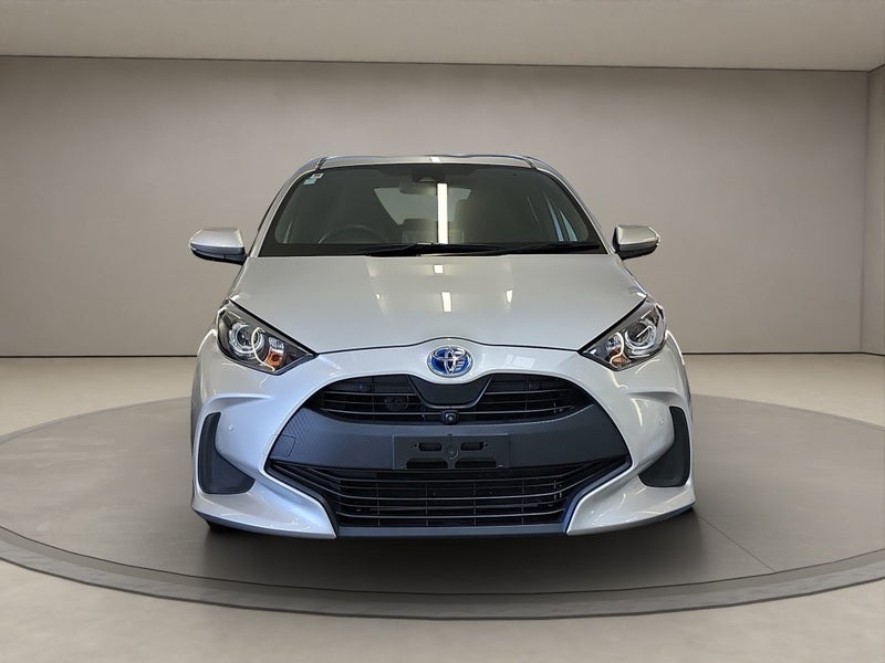 2020 Toyota Yaris 1.5L Hybrid X FWD Hatchback64738423914242111