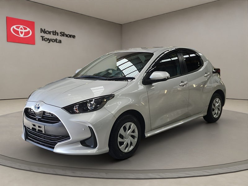 2020 Toyota Yaris 1.5L Hybrid X FWD Hatchback64738423914242112