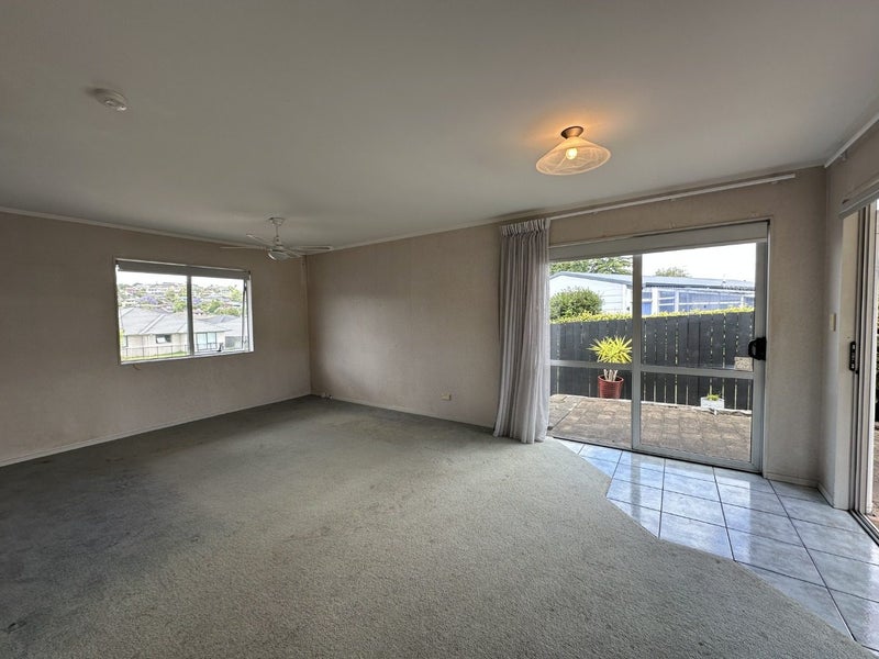 Welcome Bay, 3 bedrooms64738333469058111