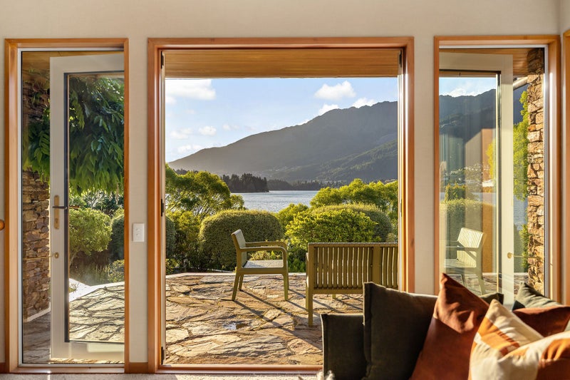 Your Private Lakefront Oasis64738723267331113