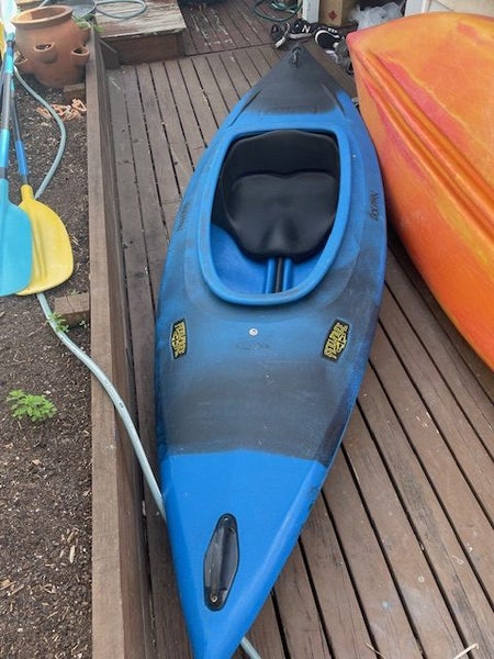 Dolphin Kayak sit-in64739096807681110