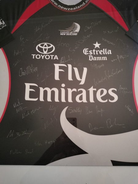 Team New Zealand Signed and Framed Sailing Shirt Carousel 2