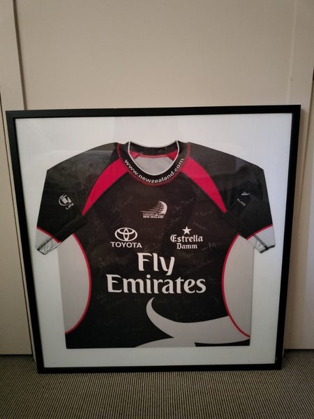 Team New Zealand Signed and Framed Sailing Shirt Carousel 1