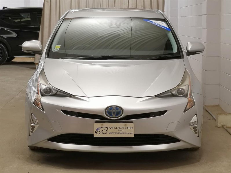 2016 Toyota Prius Newhshape, camchain, nice n tidy64739601457409113
