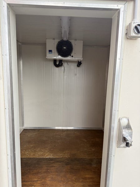 Walk in freezer. 2.4m x 2.4m64739845949186111