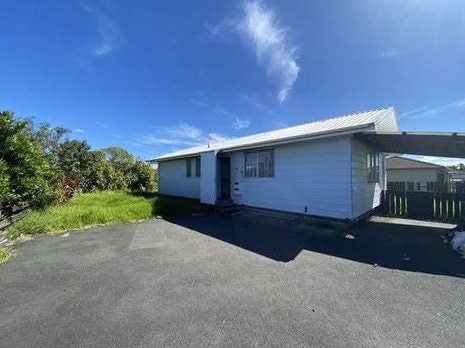 Clendon Park, 3 bedrooms64740584715138110