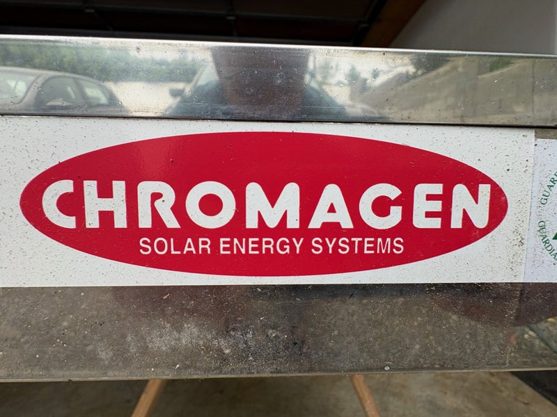 Solar water heating panel(s) Carousel 2