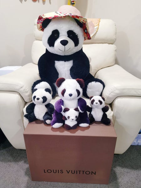 Lovely Panda Families Carousel 1
