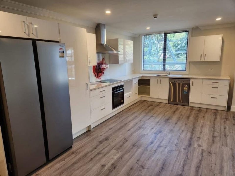 Island Bay, 6+ bedrooms64741745673603111