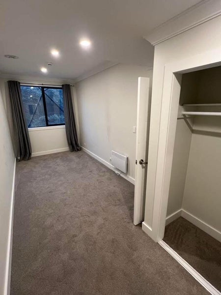 Island Bay, 6+ bedrooms64741745673603112