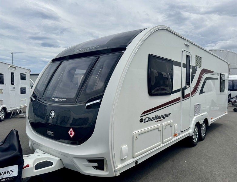 2017 Swift Challenger 635 Rear East West Island...64742635506946110