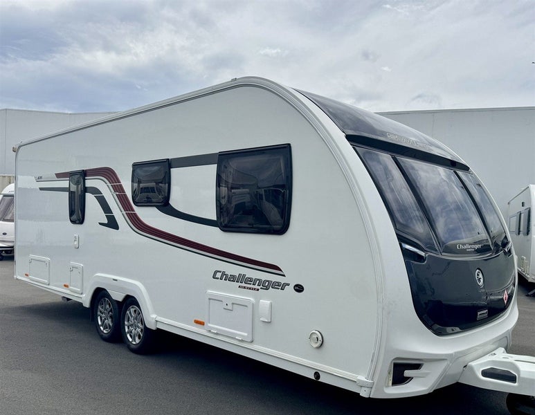 2017 Swift Challenger 635 Rear East West Island...64742635506946113