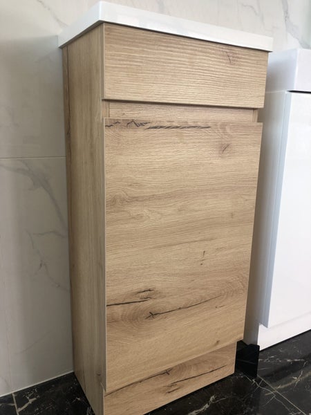 Vanity ML400M, 400mm Mini Vanity Floor Standing Carousel 1