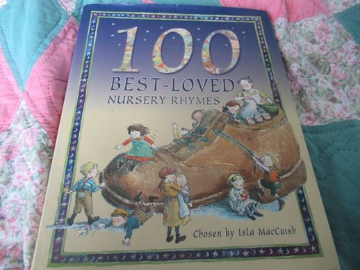 100 Besst Loved Nursery Rhymes Carousel 1