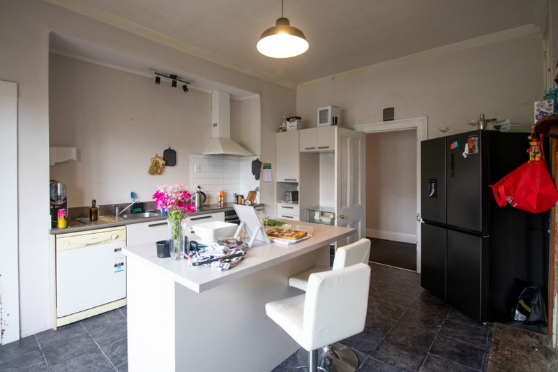 Richmond, 3 bedrooms64745870510978111