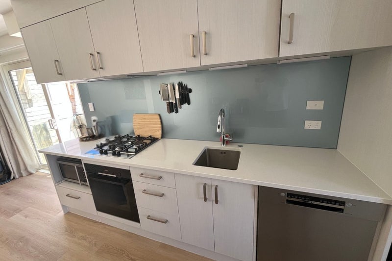 Totara Vale, 2 bedrooms64746094779266111