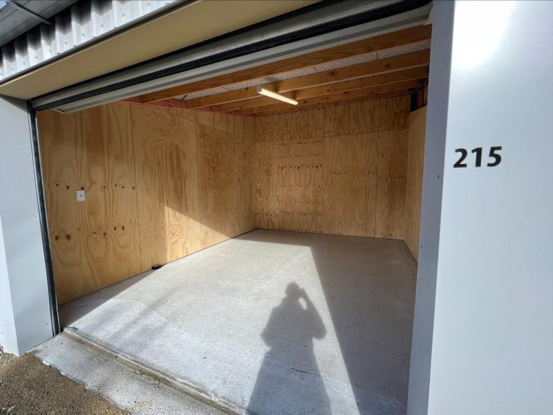 Springvale, 1 bedroom64746307249410114