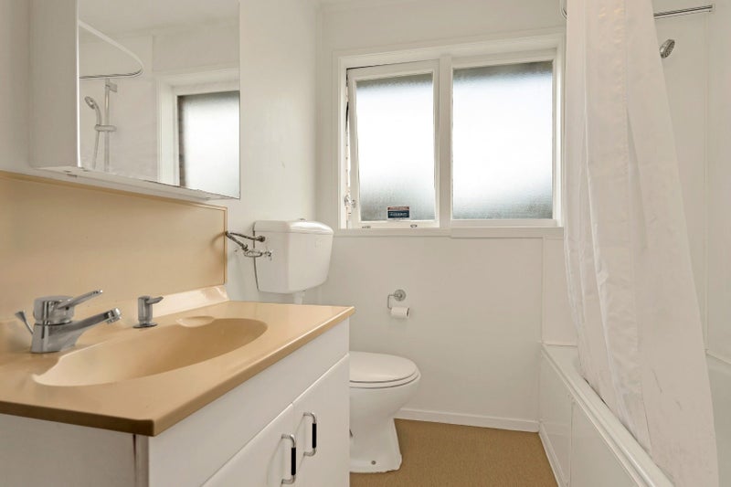 Mount Albert, 2 bedrooms64746406619651112