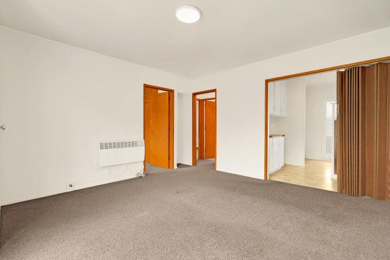 Mount Albert, 2 bedrooms64746406619651113