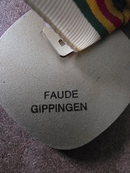 1987 swiss sporting MEDAL Carousel 3