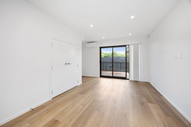 Mangere Bridge, 2 bedrooms64747119520131112