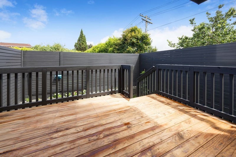 Mangere Bridge, 2 bedrooms64747119520131113