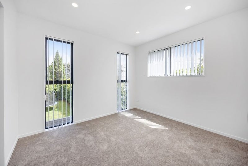Mangere Bridge, 2 bedrooms64747119520131114
