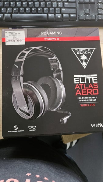 Turtle Beach Elite Atlas Aero headset Carousel 1