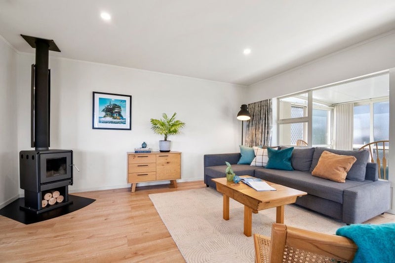 Glenfield, 2 bedrooms64747119491202114