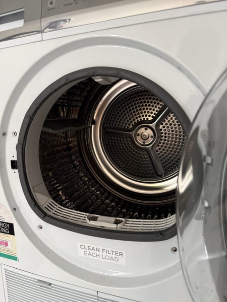 Fisher & Paykel Fridge/Freezer Washer/Dryer combo64747482685954113