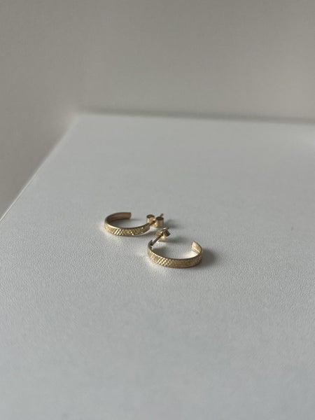 Vintage 9ct Gold Earrings Carousel 1