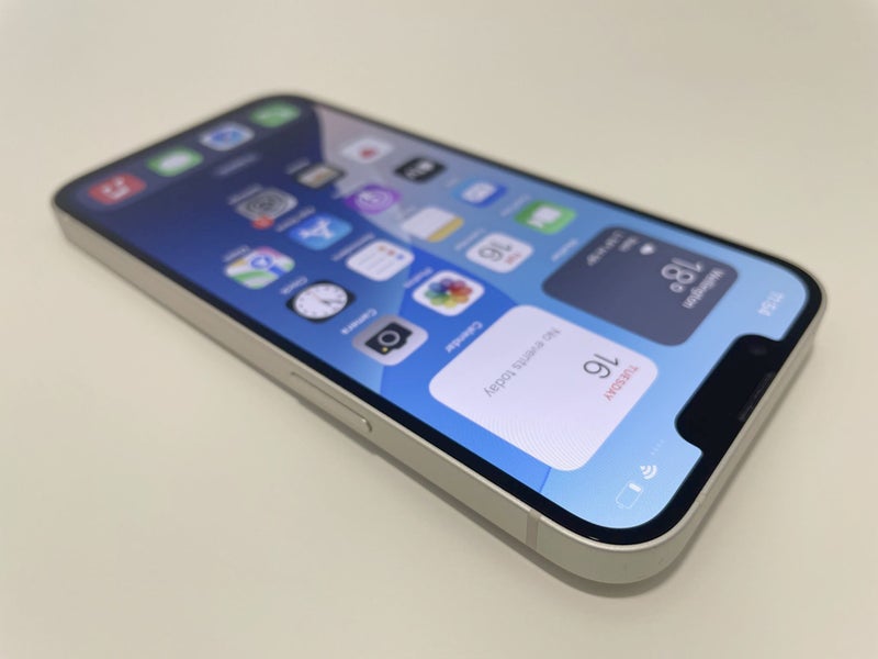 Apple iPhone 13 128gb Starlight (trade in)64750850153347111